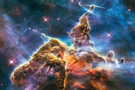 Poster des Carinanebels, auch bekannt als NGC 3372 und Mystic Mountain, aufgenommen vom Hubble-Teleskop der NASA